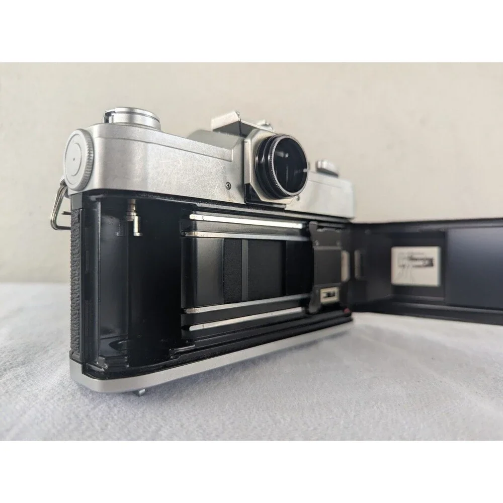 VTG Canon FT QL 35MM SLR Camera w Canon FL 35MM F/2.5 Lens, Case, Toshiba Filter